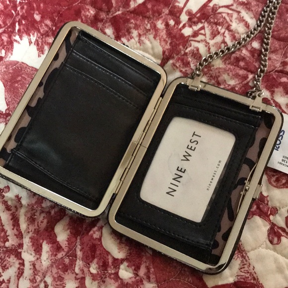 Nine West over the shoulder bag πΌ - Picture 3 of 4